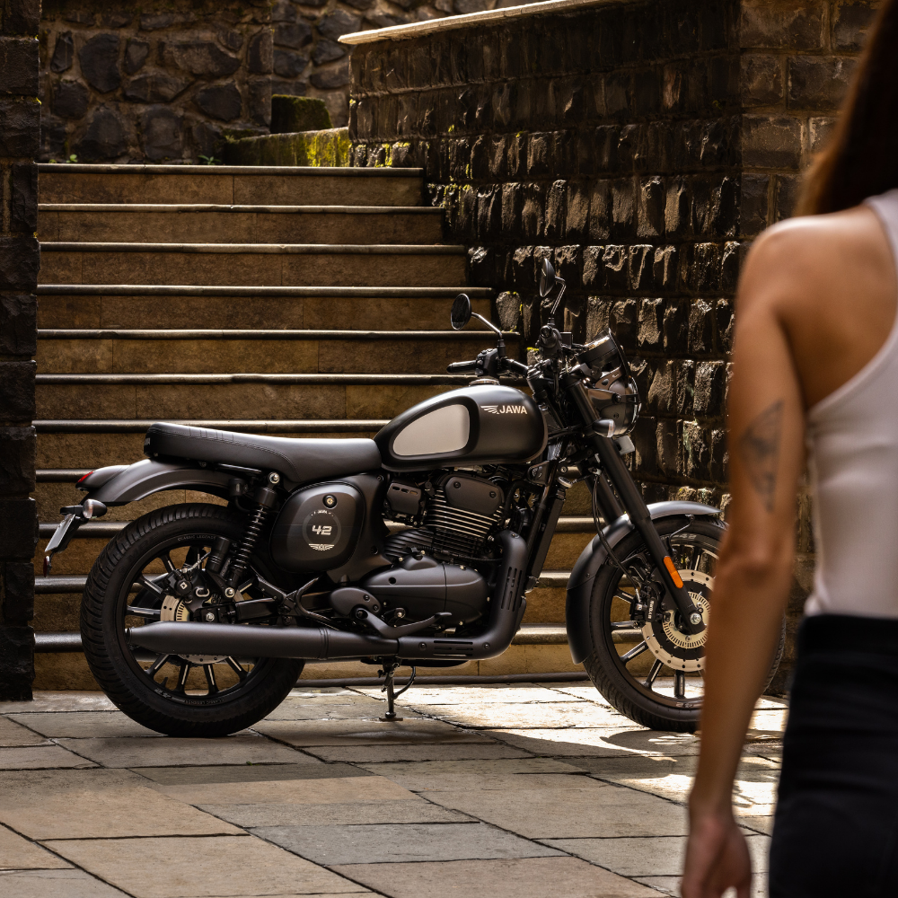 Jawa 42: The Perfect Blend of Neo-Classic Design