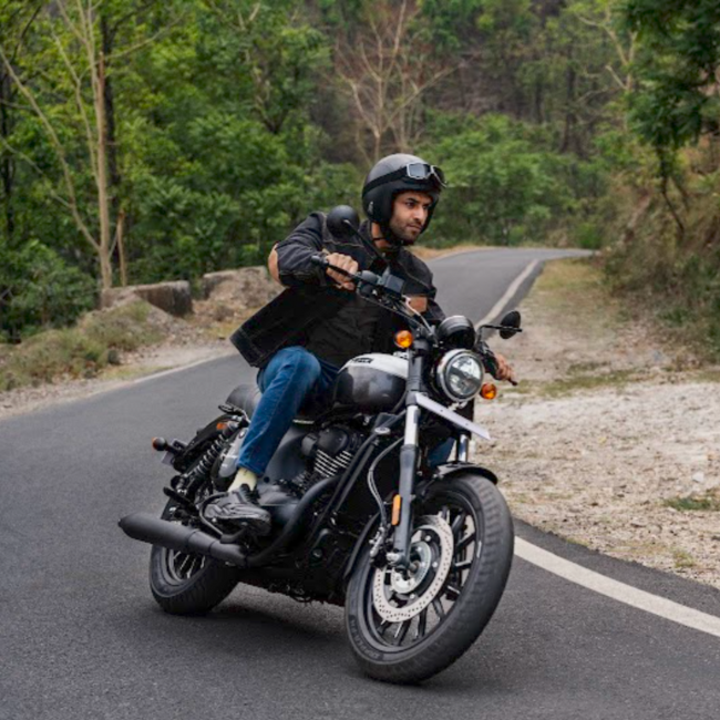 What Is The Best Time To Visit Leh Ladakh On Bike?